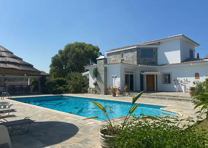 Villa In Ayia Napa With A Pool!
