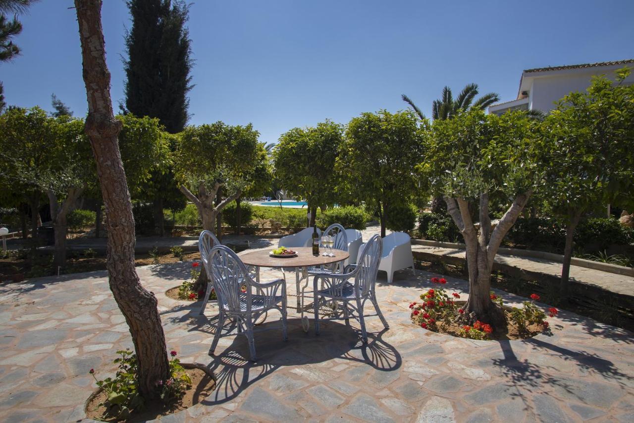 Villa In With A Pool! Ayia Napa