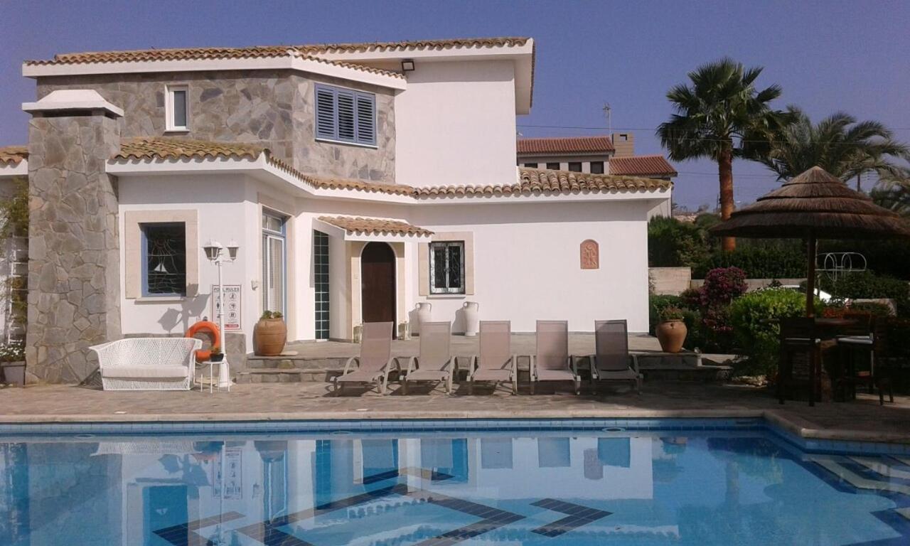 Villa In With A Pool! Agia Napa